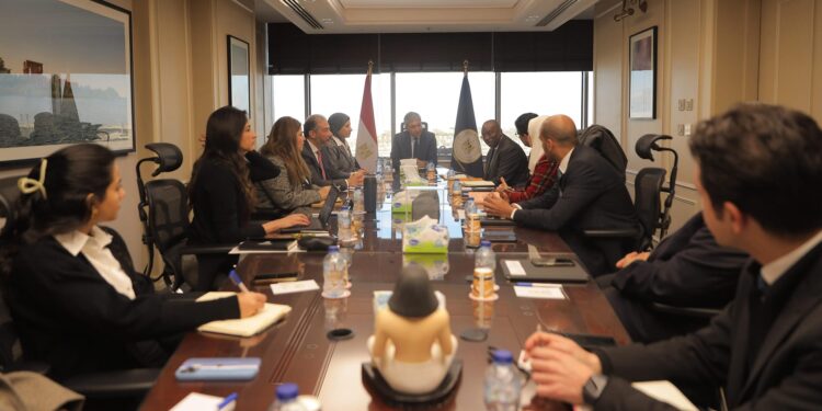 وزير السياحة جتماعاً مع المدير الإقليمي لمؤسسة التمويل الدولية IFC لمنطقة شمال أفريقيا