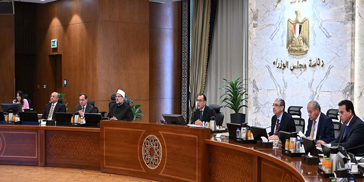 تعرف على أبرز نشاط رئيس مجلس الوزراء فى أسبوع