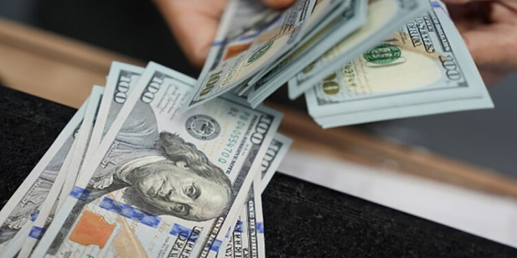 أسعار الدولار في مصر اليوم الأحد