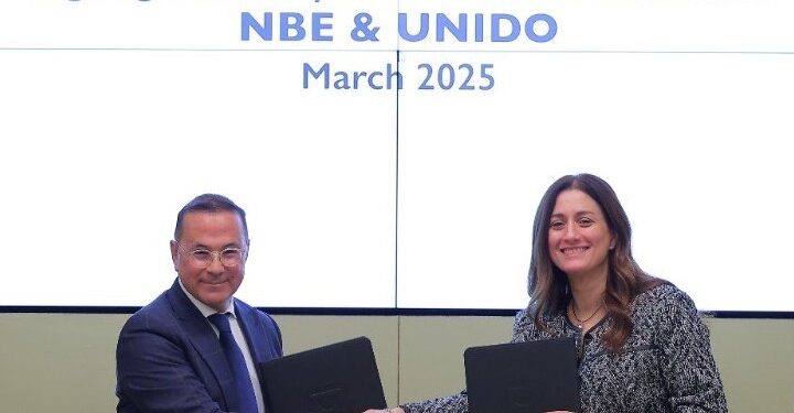 تعاون جديد بين البنك الأهلي والـ”يونيدو” لتطوير منتجات مالية خضراء