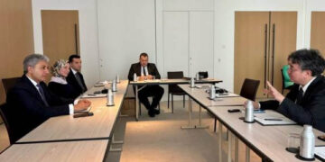 وزير السياحة يعقد لقاءات إعلامية مع مجموعة من ممثلي أكبر وسائل الإعلام اليابانية