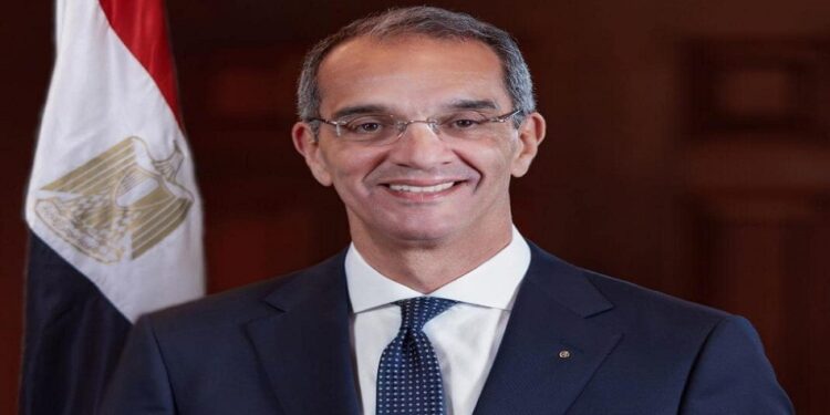 وزير الاتصالات يغادر إلى برشلونة للمشاركة فى المؤتمر العالمى للمحمول MWC 2025