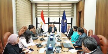 رئيس هيئة الدواء يجتمع مع ممثلي شركتي “ايبيكو” و “ريلاينس لايف ساينس” الهندية