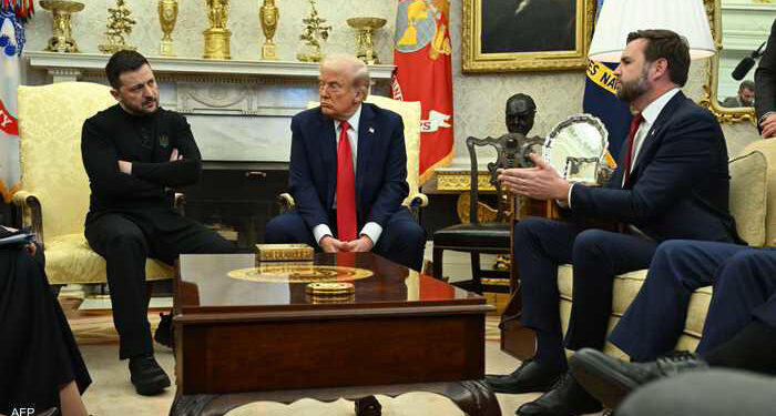 البيت الأبيض: زيلنيسكي كان عدائيا ووقحا.. لم يأت طالبا السلام