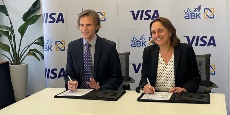 الأهلي الكويتي – مصر يوقع اتفاقية تعاون طويلة الأجل مع فيزا