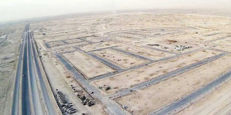 وزير الإسكان يعلن موعد بدء تسليم أراضي الإسكان المتميز للمواطنين بمدينة ناصر الجديدة