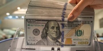 أسعار الدولار في مصر اليوم الخميس