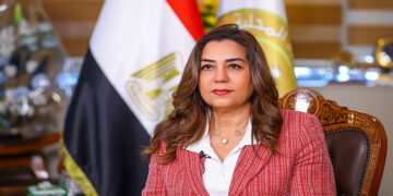 وزيرة التنمية المحلية تتابع مع محافظ الفيوم جهود تحسين الخدمات للمواطنين وتنفيذ المشروعات التنموية
