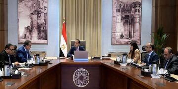 رئيس الوزراء يستعرض مؤشرات تنفيذ المبادرة الرئاسية لإنهاء قوائم الانتظار