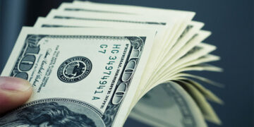 أسعار الدولار في مصر اليوم الخميس