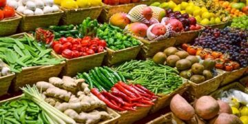 أسعار الخضار والفاكهة اليوم السبت