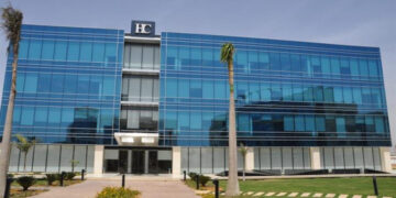 “إتش سي” تتوقع خفض البنك المركزيأسعار الفائدة 1.5% الخميس المقبل