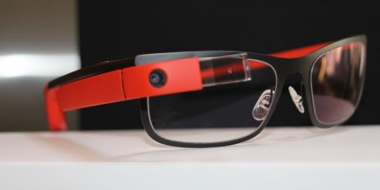 جوجل تطور نسختها من النظارات المدعومة بالذكاء الاصطناعي