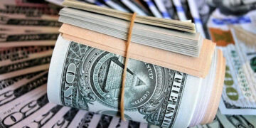 أسعار الدولار في مصر اليوم الإثنين