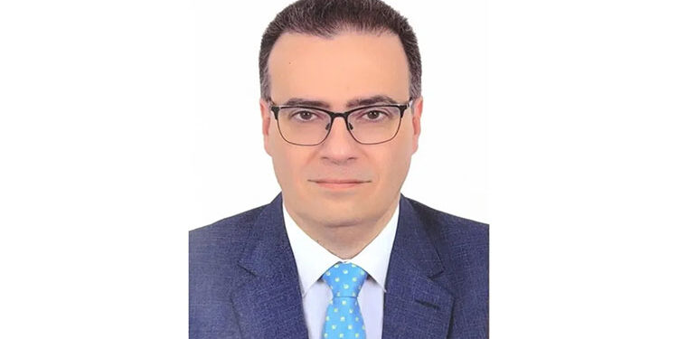 قرار جمهوري بتعيين المهندس حاتم نبيل قائمًا بعمل رئيس الجهاز المركزي للتنظيم والإدارة لمدة عام