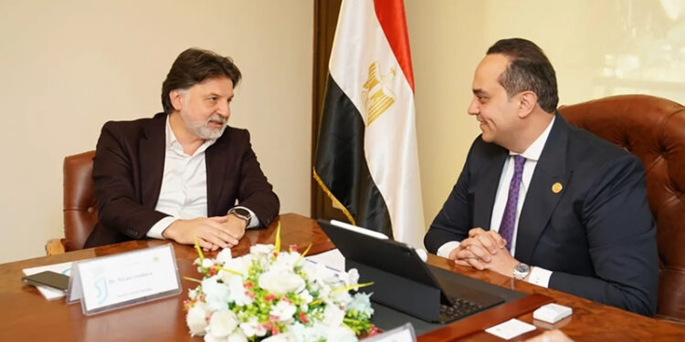 رئيس هيئة الرعاية الصحية يترأس اجتماعًا بوفد رفيع المستوى مع مجموعة مودست التركية المتخصصة