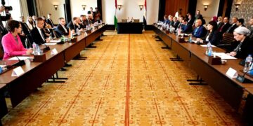 وزير الصناعة: اللجنة المشتركة المصرية المجرية للتعاون الاقتصادي  تمثل محطة جديدة في مسار الشراكة المتنامية بين البلدين