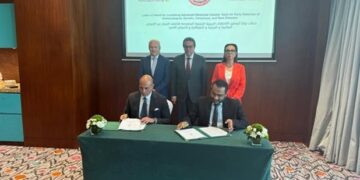 وزير الصحة يشهد توقيع خطاب نوايا مع شركة أسترازينيكا لتوطين الاختبارات الجينية الجزيئية المتقدمة