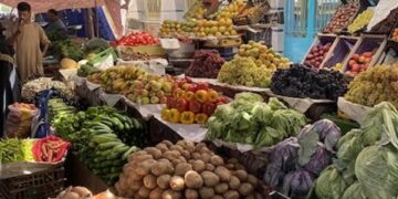 أسعار الخضار والفاكهة اليوم الخميس