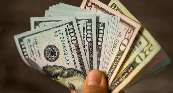 أسعار الدولار في مصر اليوم الأحد