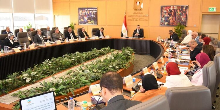 وزير الإسكان يترأس الجمعية العمومية لـ”المقاولون العرب” لاعتماد القوائم المالية للشركة للعام المالى 2023 / 2024