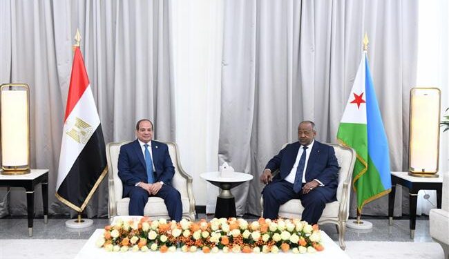 الرئيس السيسي ونظيره الجيبوتى يؤكدان رفضهما تهديد أمن الملاحة بالبحر الأحمر