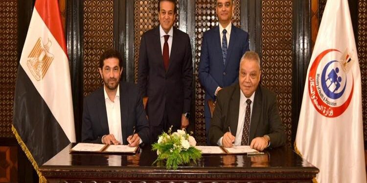 وزير الصحة يشهد توقيع بروتوكول تعاون بين هيئة الشراء الموحد ومعهد «جوستاف روسي»