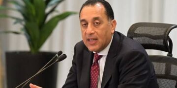 رئيس الوزراء يستعرض جهود تعزيز استدامة جهاز تنمية المشروعات المتوسطة والصغيرة ومتناهية الصغر