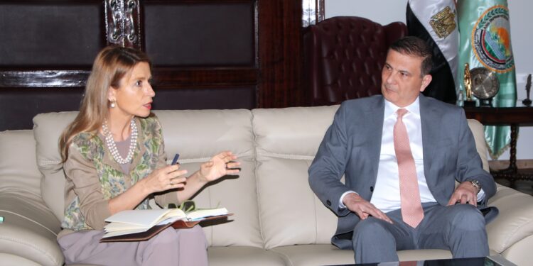 وزير الزراعة يبحث مع مدير ومكتب اليونسكو التعاون لتطوير المتحف الزراعي وحديقة الأسماك