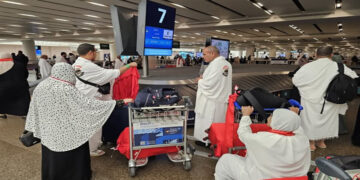 التضامن الاجتماعي تواصل تفويج حجاج الجمعيات الأهلية إلى الأراضي المقدسة