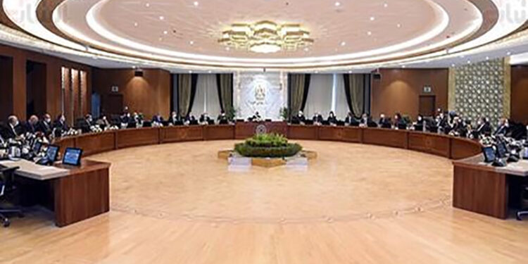 مجلس الوزراء: لا زيادة في ضريبة القيمة المضافة ولا مساس بالسلع الأساسية