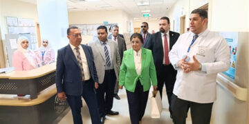 نائب وزير الصحة تتفقد عددًا من المنشآت الصحية بمحافظة أسوان