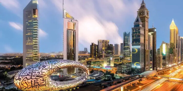 المستثمرون الصينيون يقتحمون سوق العقارات في الإمارات.. استثمارات بمليارات الدراهم في دبي وأبوظبي