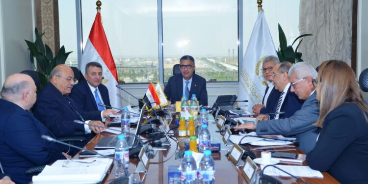 وزير التموين