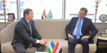 وزير الزراعة يبحث مع سفير أوزبكستان بالقاهرة تعزيز أوجه التعاون في المجال الزراعي