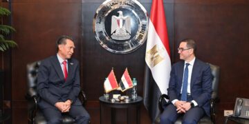 وزير الاستثمار  يلتقي سفير جمهورية إندونيسيا بالقاهرة لبحث سبل تعزيز العلاقات الاقتصادية المشتركة بين البلدين