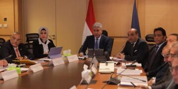 وزير السياحة والآثار يترأس اجتماع مجلس إدارة المجلس الأعلى للآثار