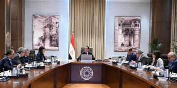 رئيس الوزراء يتابع جُهود إصلاح وإعادة هيكلة الهيئات الاقتصادية
