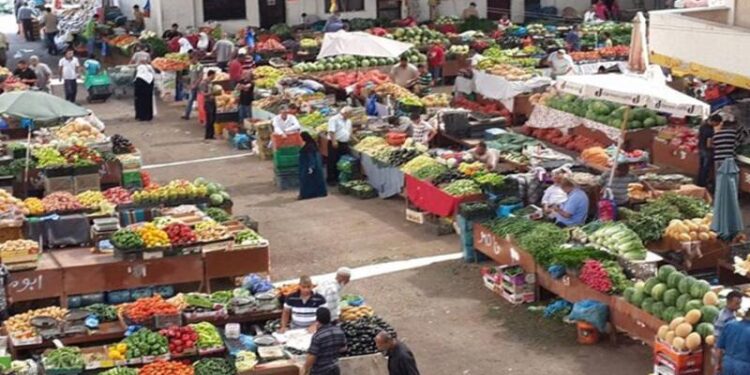 أسعار الخضار والفاكهة اليوم الخميس