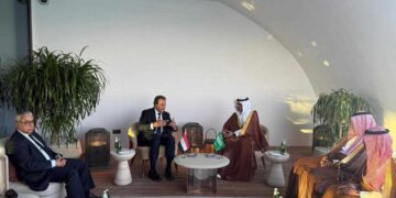 وزير الصحة يوقع مذكرة تفاهم مع نظيره السعودي للتعاون في عدد من المجالات الصحية