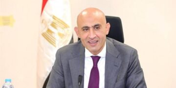 وزير التعليم يشيد بقرار التنظيم والإدارة بشأن آلية نتيجة مسابقات وظائف المعلمين