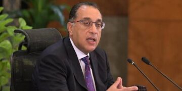 رئيس الوزراء يتابع إجراءات طرح إدارة وتشغيل مشروع “حدائق تلال الفسطاط”