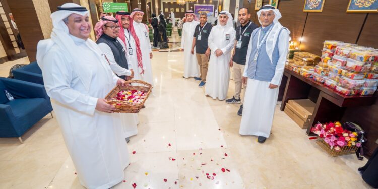 وصول طلائع حجاج السياحة المصريين القادمين برًا إلى الأراضي المقدسة