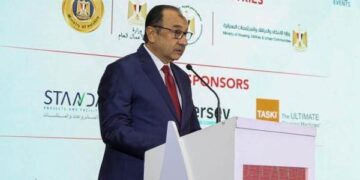 وزير قطاع الأعمال العام يشهد افتتاح فعاليات المؤتمر والمعرض السنوي السادس لإدارة المرافق