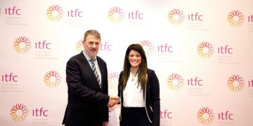 «المشاط» تلتقي الرئيس التنفيذي للمؤسسة الدولية الإسلامية لتمويل التجارة