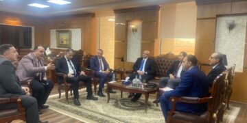 رئيس صندوق التنمية الحضرية و محافظ بنى سويف يناقشان اللمسات الأخيرة لسوق الدهشوري الجديد