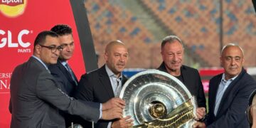 الأهلي يتوج بدوري nile لموسم 2024- 2025.. ومحمود طاهر يُسلم درع البطولة في احتفالية كبرى