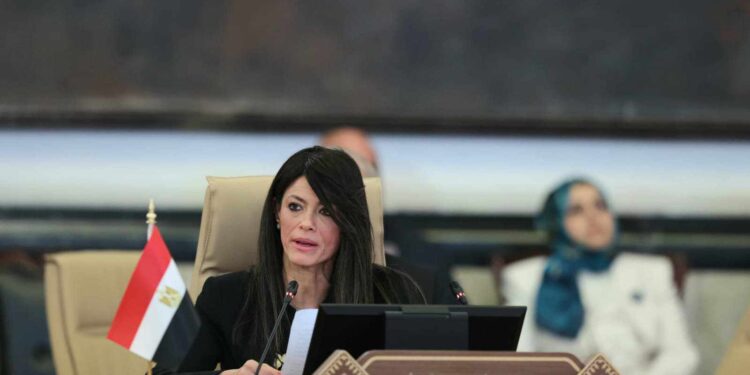 وزيرة التخطيط تُلقي كلمة مصر بالقمة التنموية الاقتصادية والاجتماعية في دورتها الخامسة ببغداد