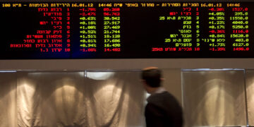 بورصة تل أبيب تفتتح تداولات جلسة اليوم على انخفاض بـ1.5%