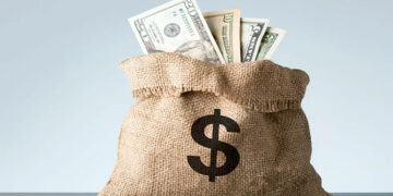 رئيس الوزراء: دخول وخروج الأموال الساخنة أمر طبيعى